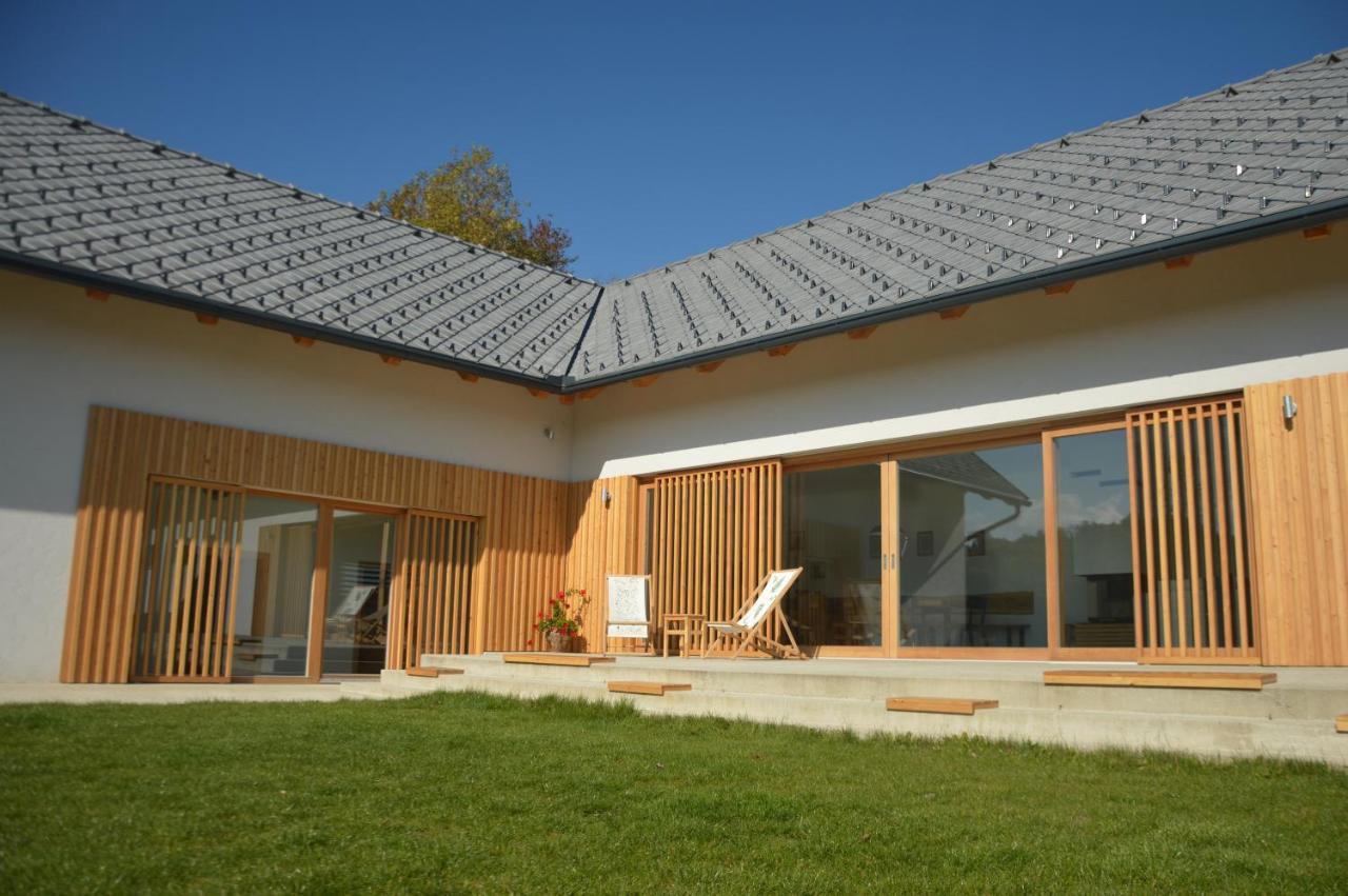Hisa Sonca Toti Breg Guest House Svecina Bagian luar foto
